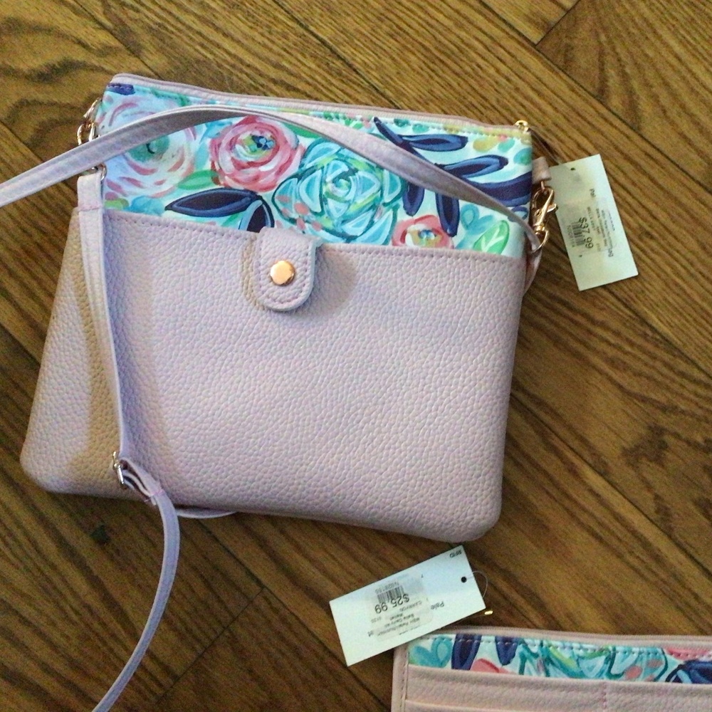 Pink purse matching wallet
